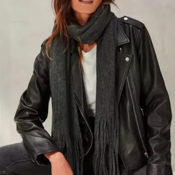 Lucky Brand Scarf - Picture 1 of 6